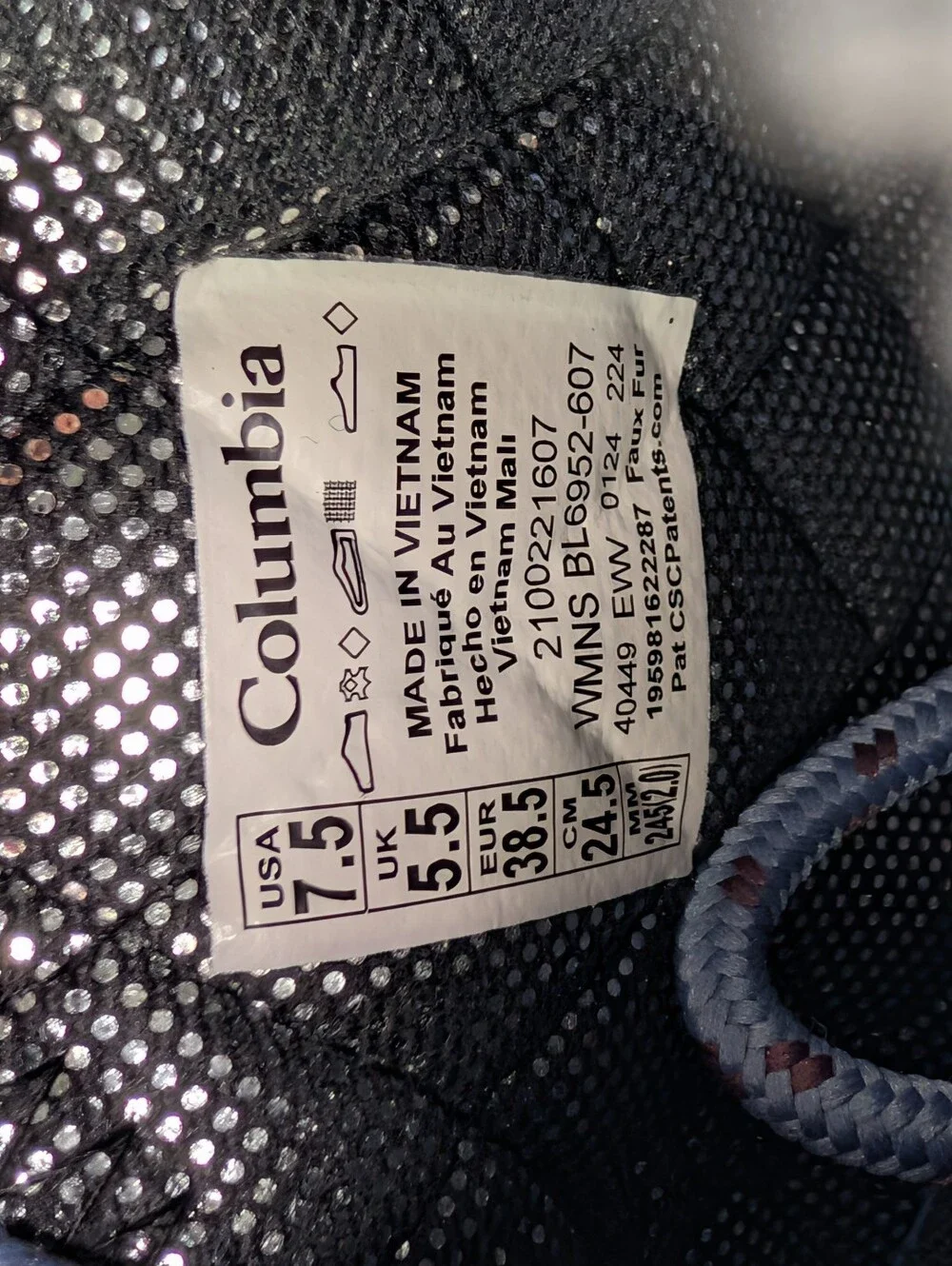 Columbia Newton Ridge Boots Womens Size 7.5 Waterproof Omni Heat Winter Hiking
